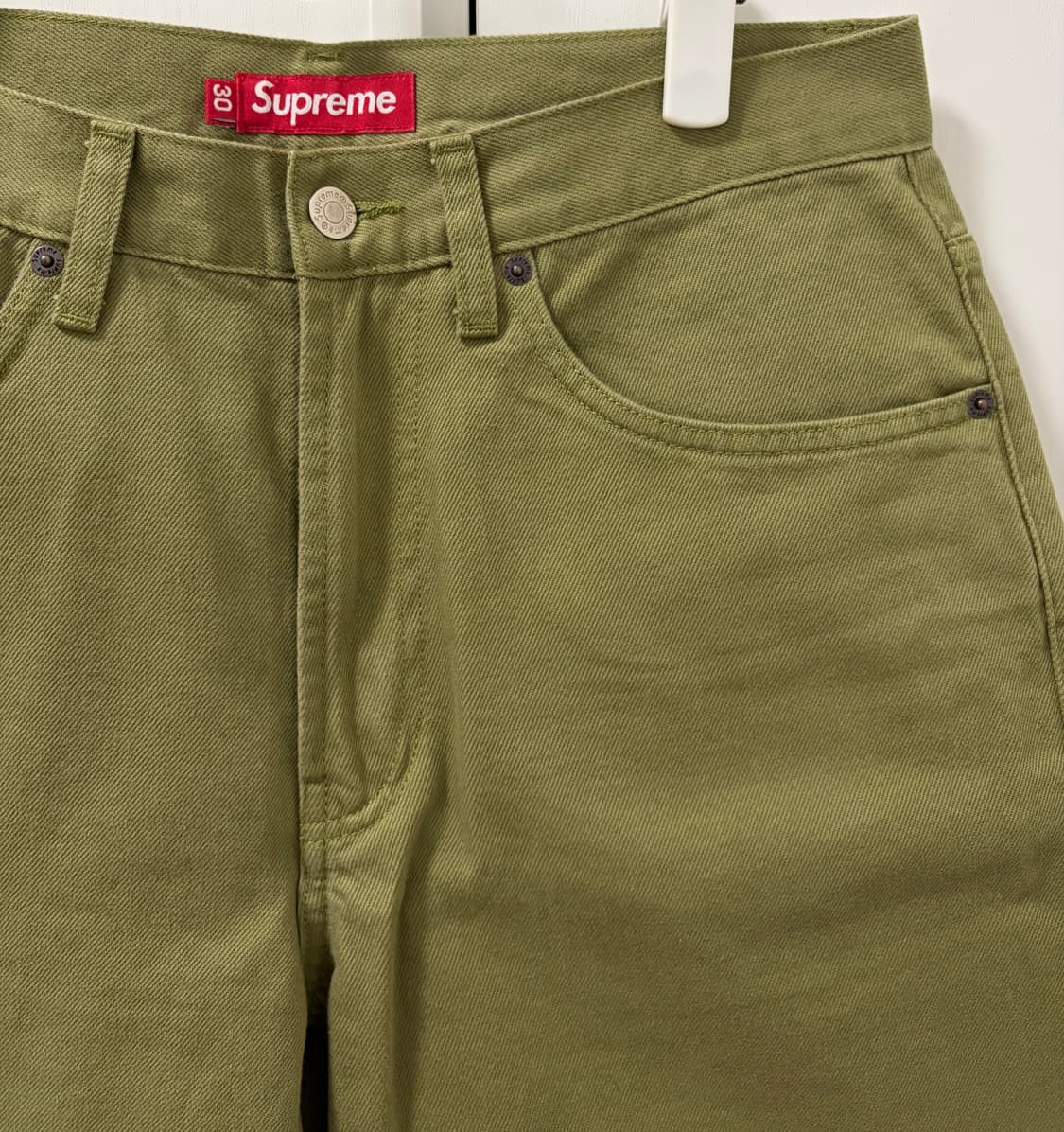 Supreme ' Baggy Denim Short Olive 상품이미지4
