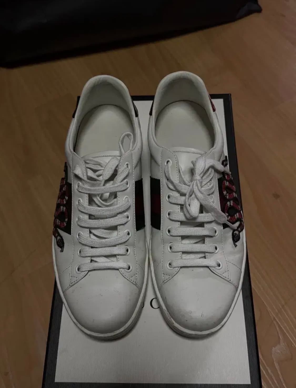 [270] 구찌 스네이크 스니커즈 상품이미지1