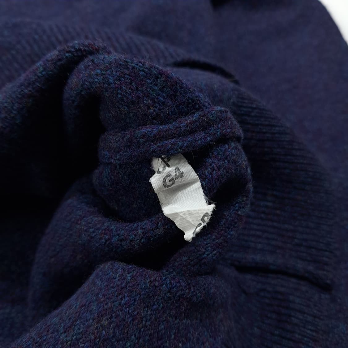 CL104 XL 엘엘빈 퓨어 울 네이비 & 퍼플 멜란지 V넥 니트 상품이미지5