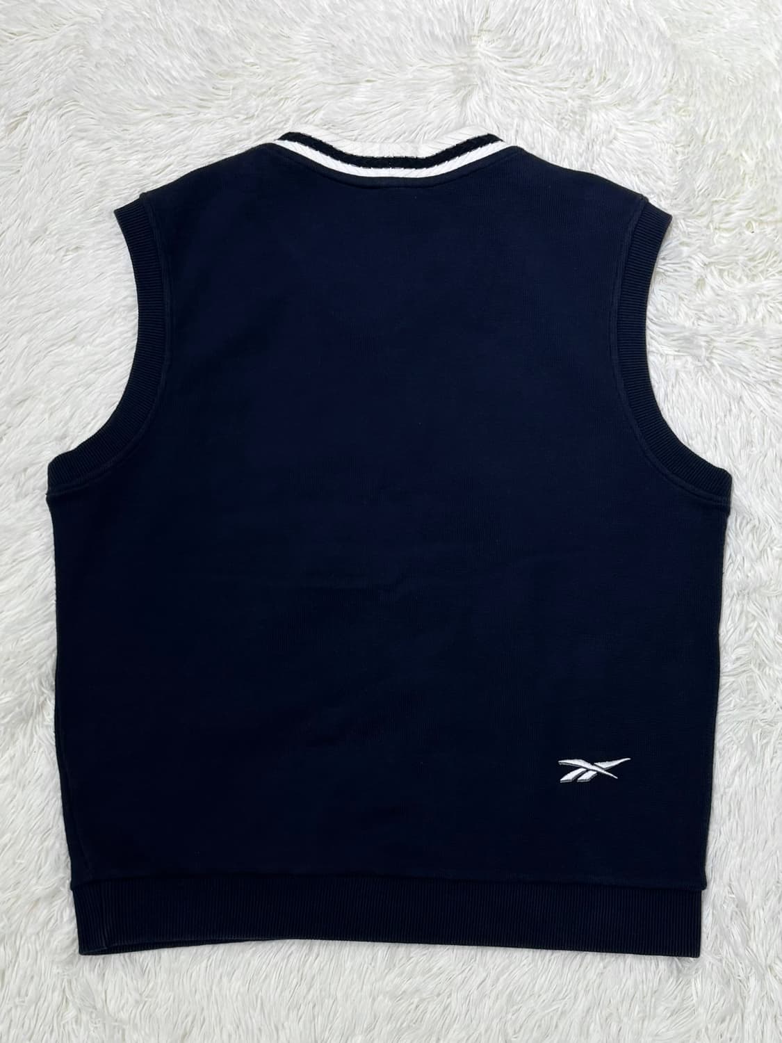 리복 90‘s 스몰로고 니트조끼 상품이미지5