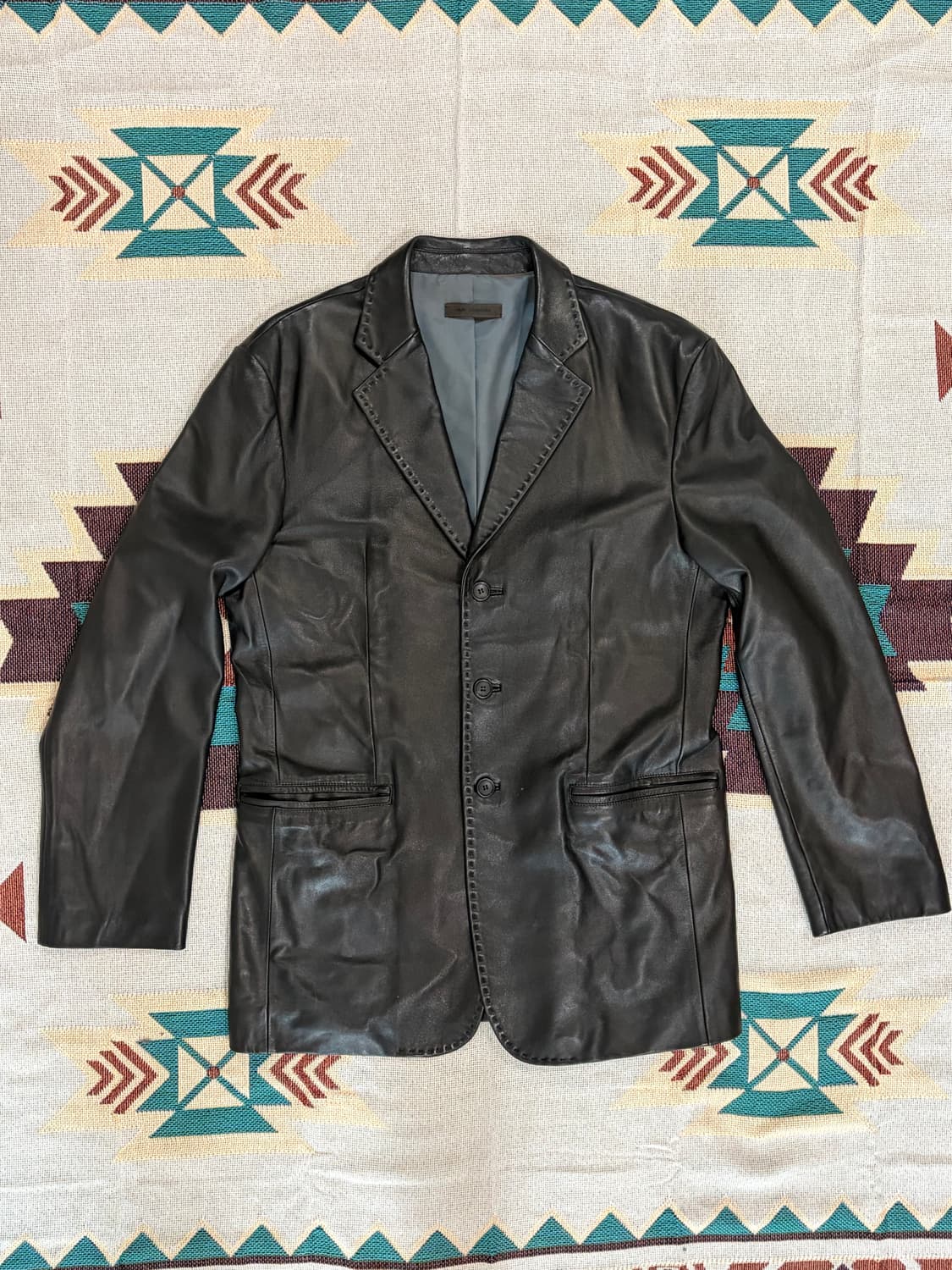 Comodo 양가죽 3버튼 레더 블레이저 카코트 상품이미지1