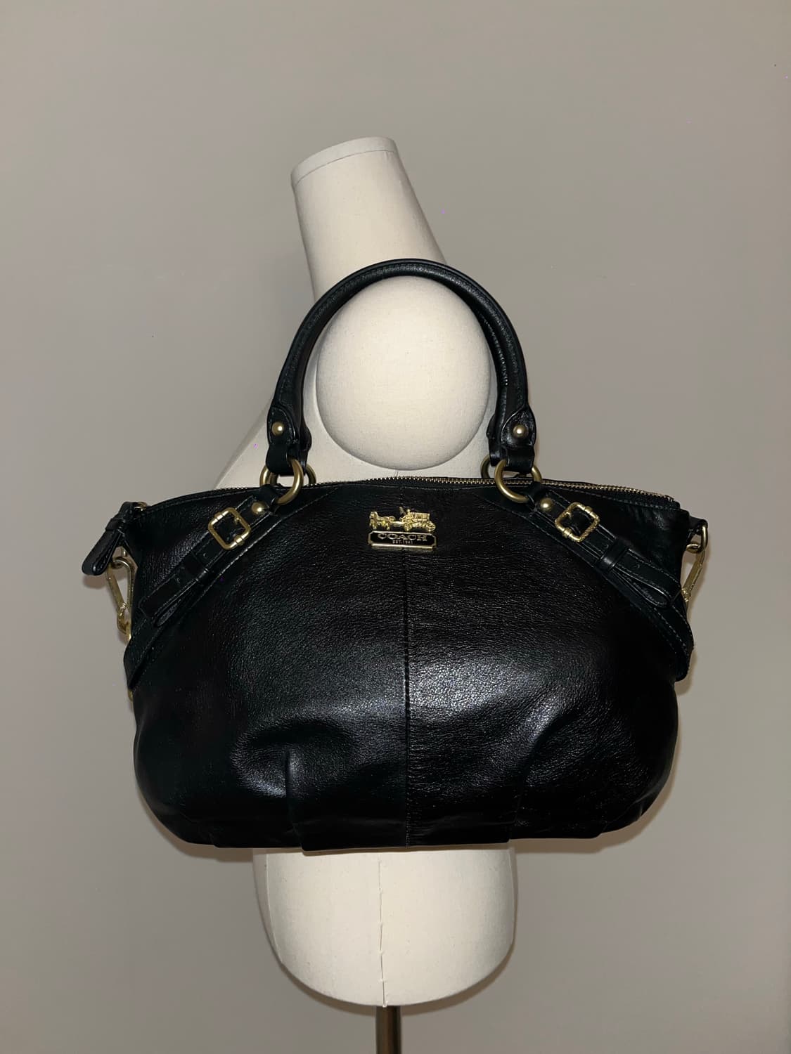 🎉BLACK FRIDAY🎉 Coach All black bag 상품이미지1