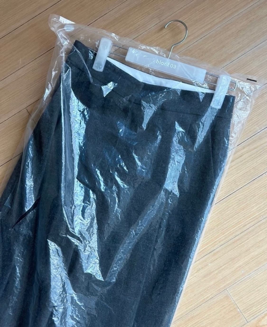 Blank03 Two-way wool tuck pants 슬랙스 차콜 S 상품이미지4