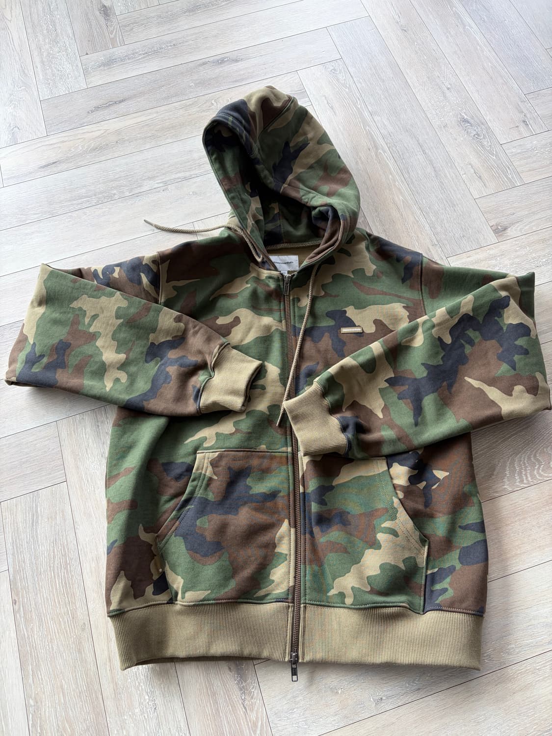 디스이즈네버댓 카모후드집업 상품이미지1