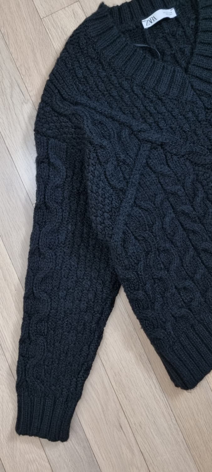 ZARA 자라 브이넥 오버핏 니트 S _ 여성 상품이미지3