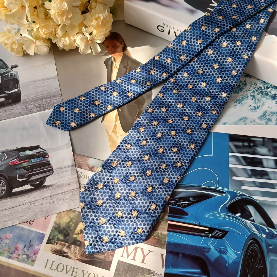 지방시 실크 네잎클로버&홀로그램 넥타이 9.6cm A+등급 A19209
 상품이미지3