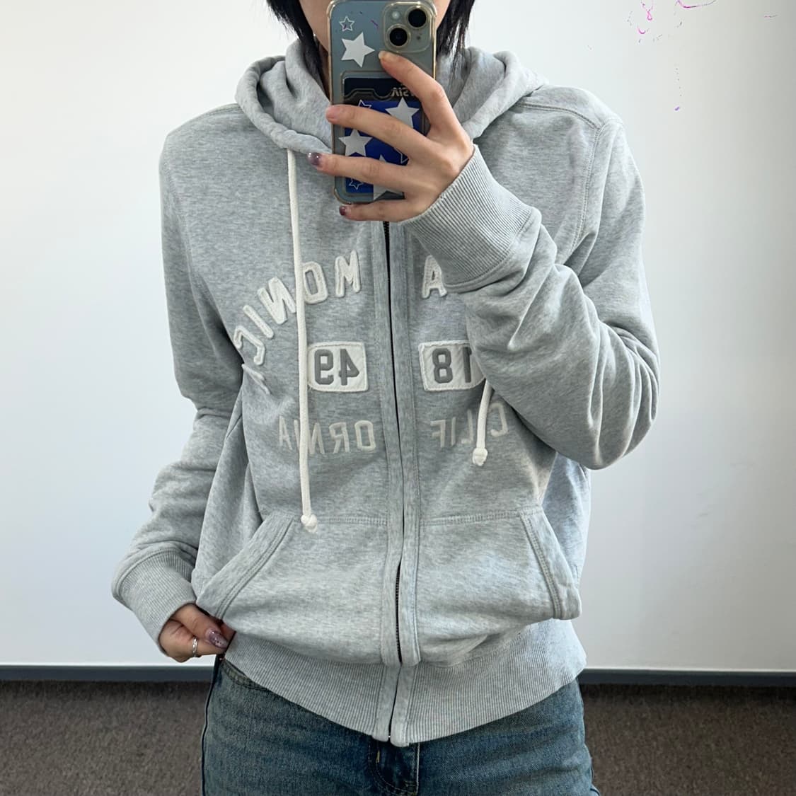 Who.A.U 후아유 스펠아웃로고 그레이 후드집업 상품이미지1