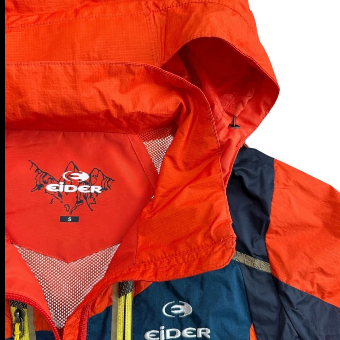 아이더 바람막이 상품이미지2