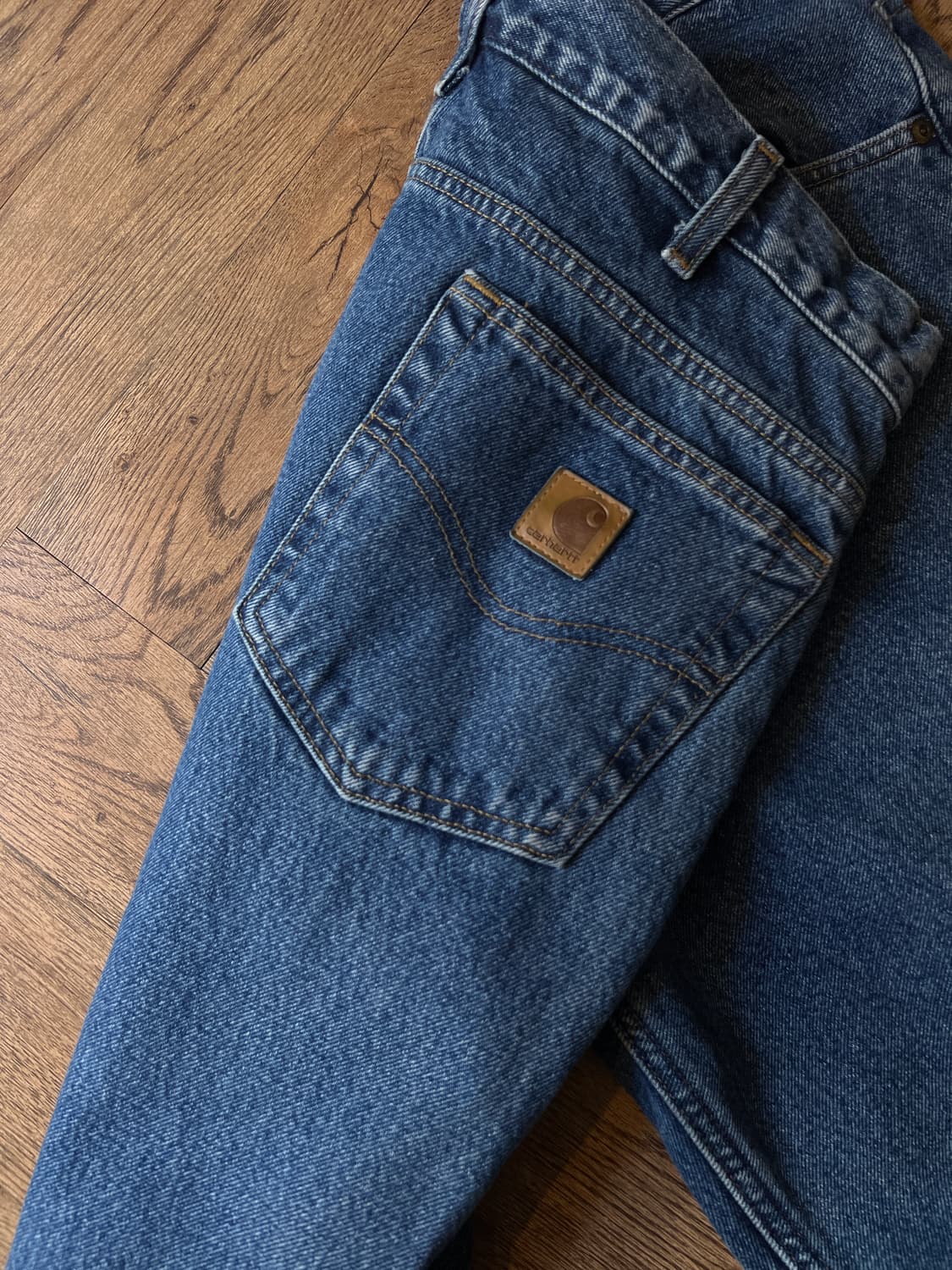 [34]칼하트 USA 체크 라이닝 미디엄블루 워크 데님 팬츠 상품이미지7
