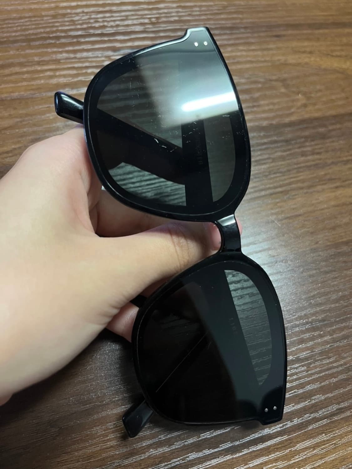 젠틀몬스터 리베 상품이미지2