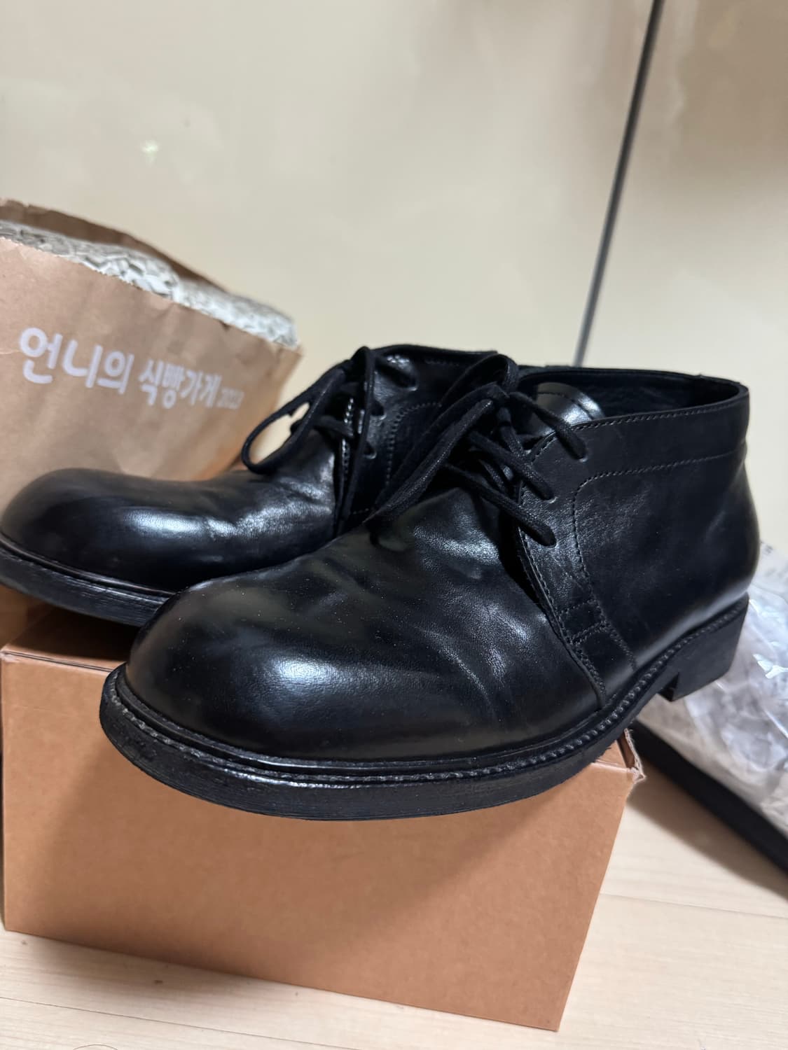 야세 141 홀스하이드 더비 슈즈 블랙 상품이미지3