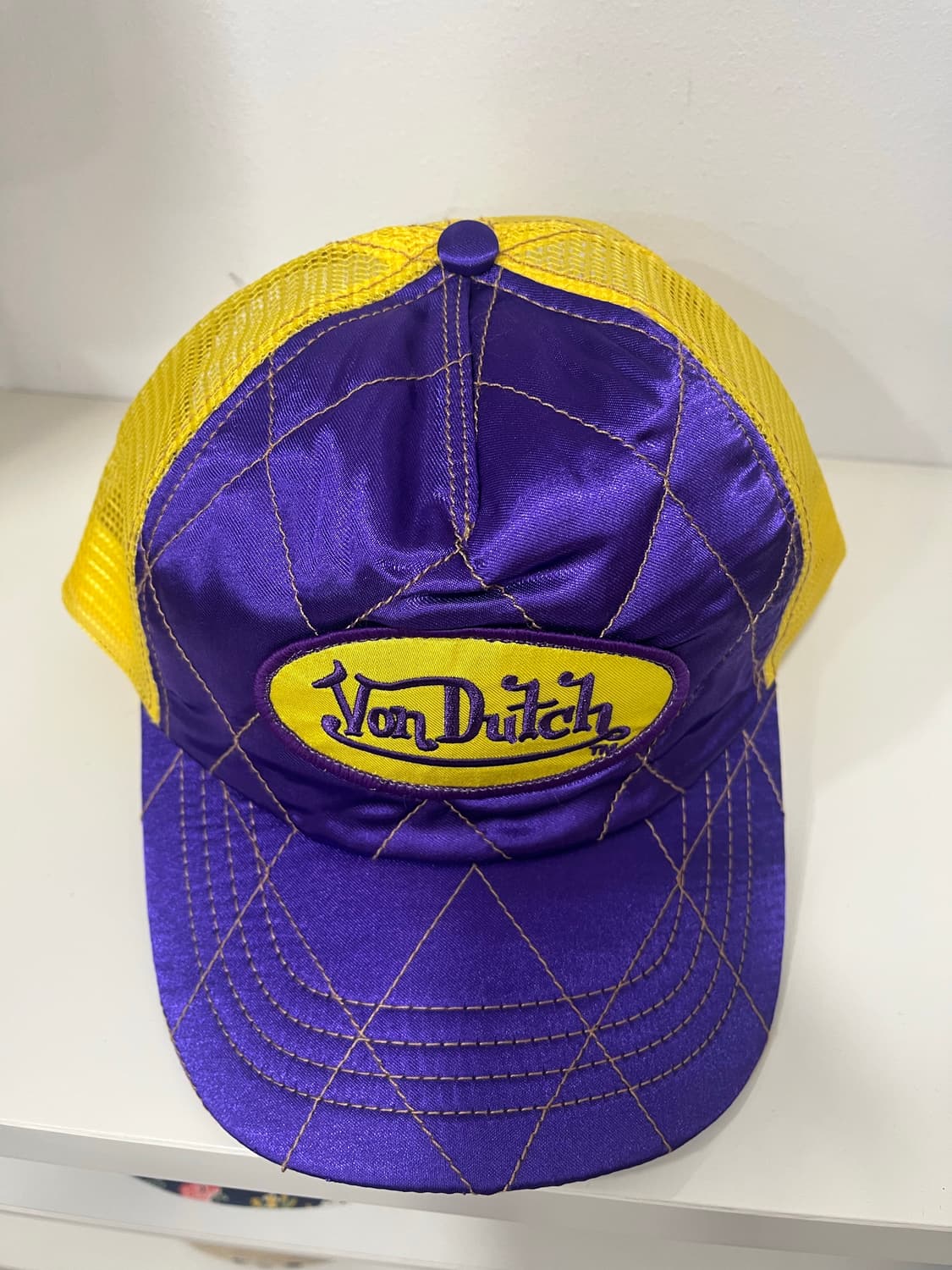 [새상품] 본더치(Von Dutch) 하드코어 스포츠 퀼팅 트러커 상품이미지1