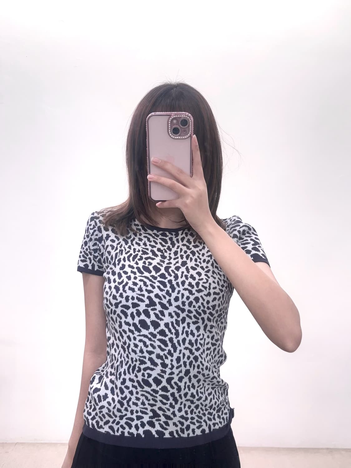 오네갸루 블랙 레오파드 니트탑 (착샷o) 상품이미지2