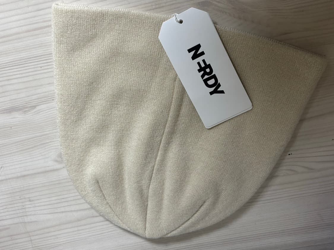 널디 로고 자카드 비니 베이지(새상품) 상품이미지3