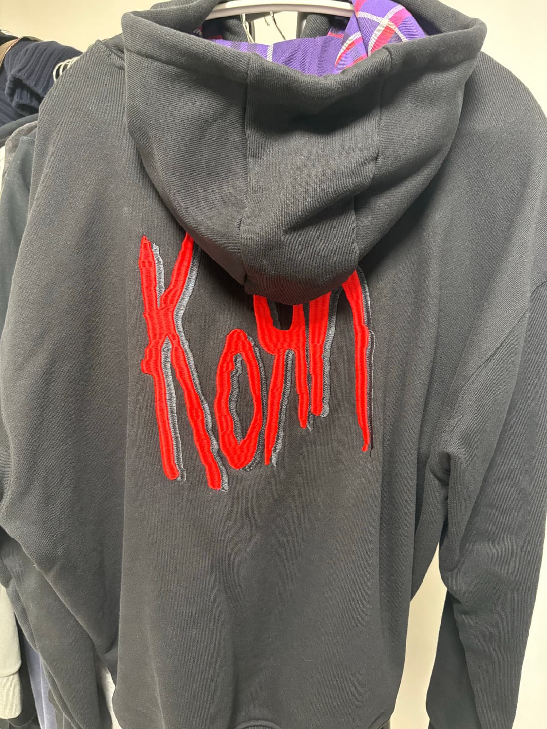 아디다스 korn 콜라보 후드티 상품이미지1