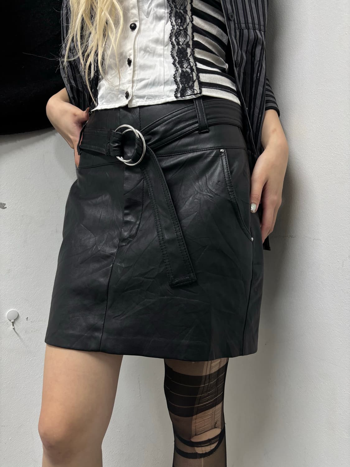 “Bershka”Chic Mood Leather Skirts 상품이미지1