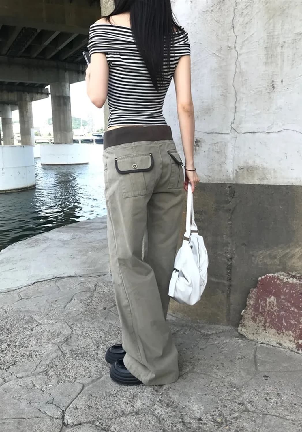 y2k 백포켓 카고 밴딩 로우라이즈 밴딩 롱팬츠 부츠컷 핀터깔 상품이미지4