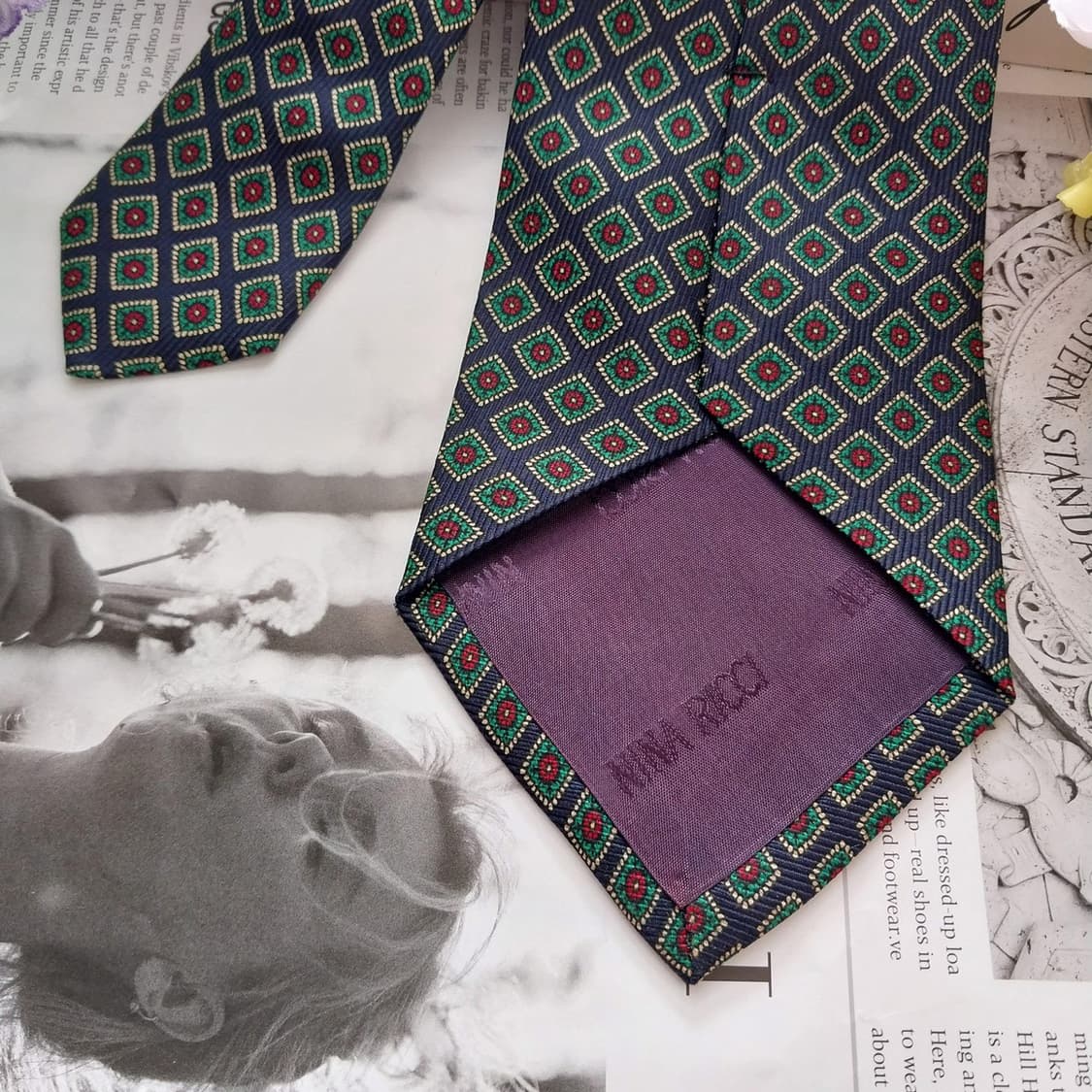 니나리치 실크 네이비&그린 다이아 넥타이 9.2cm A+등급 K1297
 상품이미지7