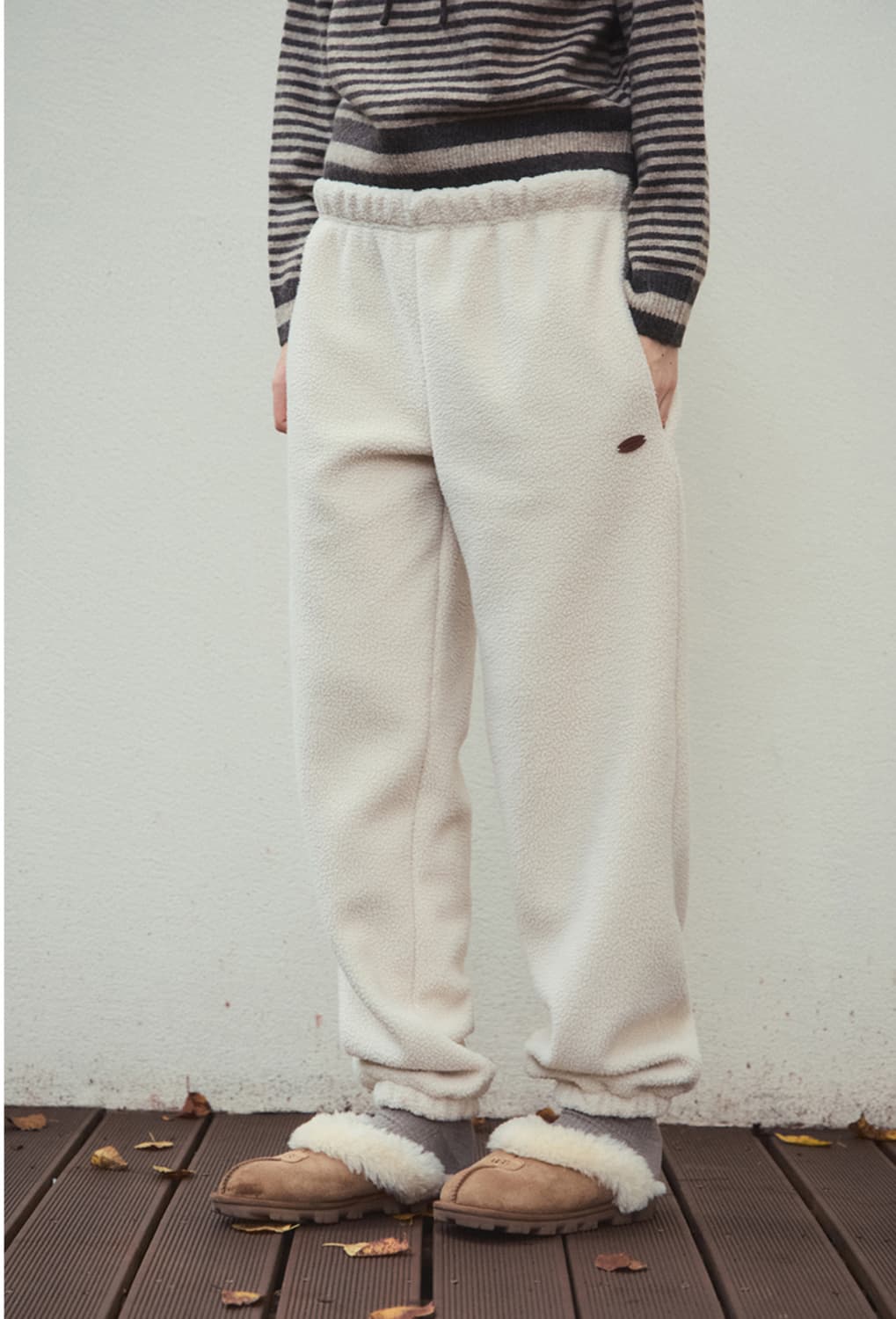 <새상품> 웬즈데이오아시스 양털 테디 스웻팬츠 / 조거팬츠 상품이미지6
