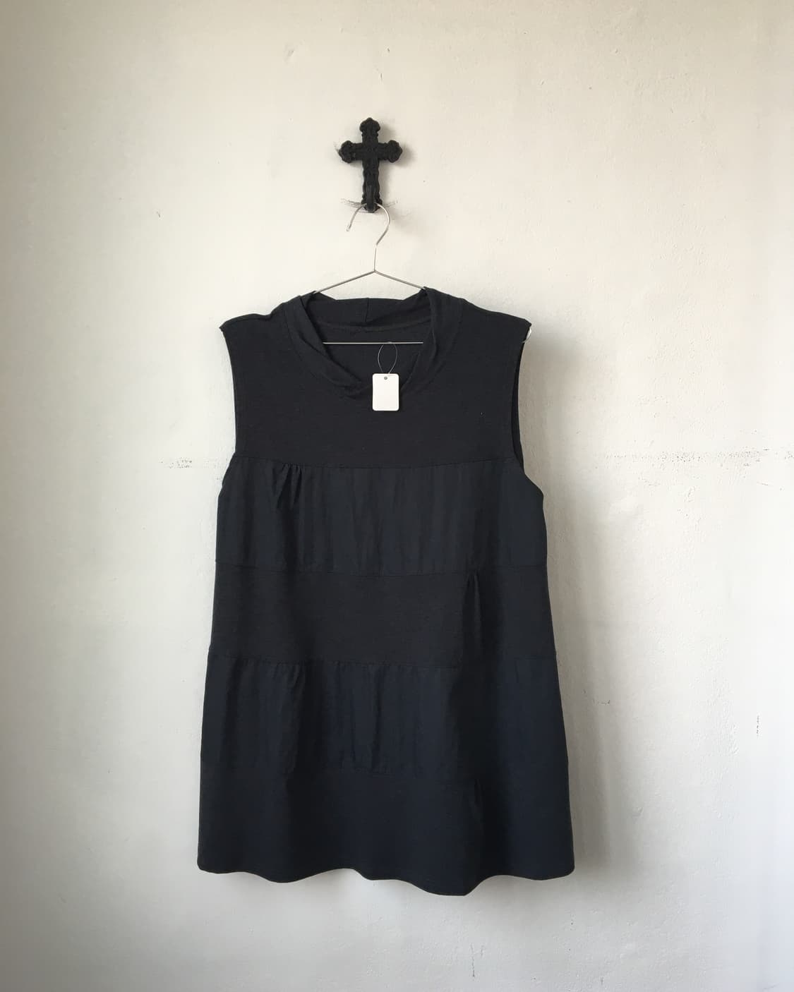 Layer pattern point sleeveless 상품이미지1