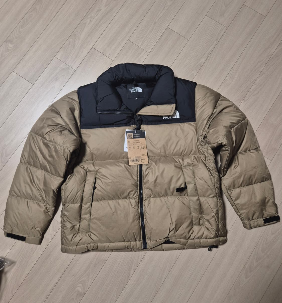 [새상품/M] 노스페이스 여성 숏 눕시 다운 상품이미지1