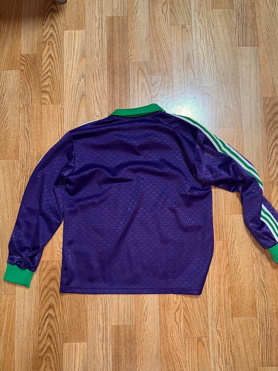 아디다스 아디컬러 헤리티지 70S 빈티지 롱슬리브 긴팔 티셔츠 퍼플 IB 상품이미지3