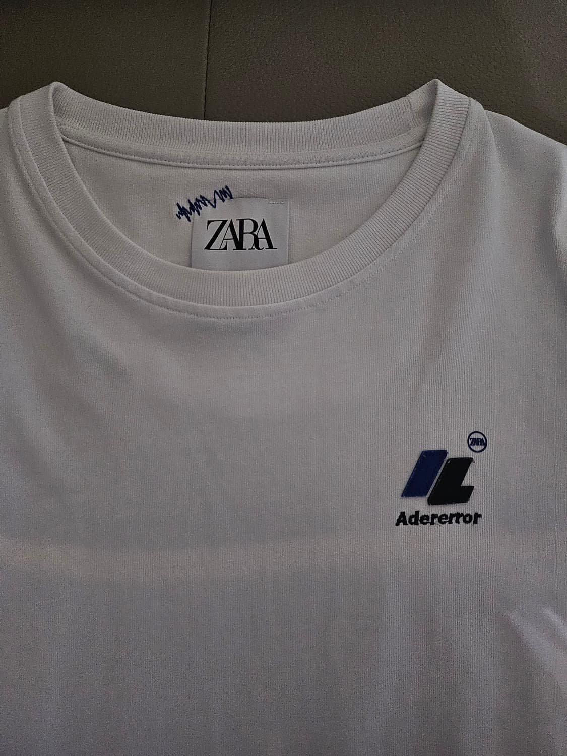 [거의 새것] 아더에러 자라 롱슬리브 긴팔 티셔츠 L-XL 상품이미지3