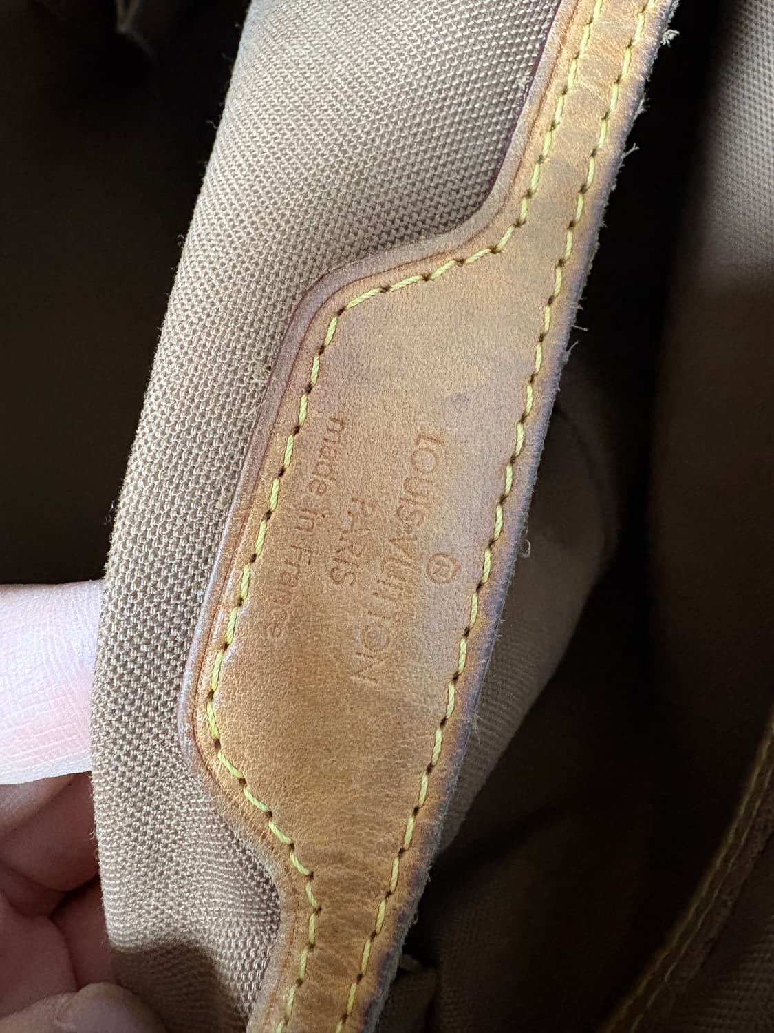 루이비통 카바스메조 GM 상품이미지6