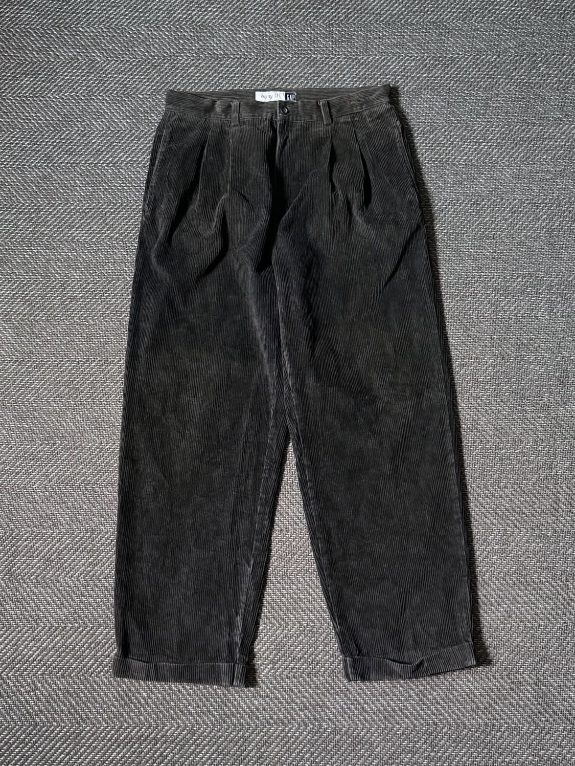 (33) 90s GAP Easy Fit 코듀로이 투플리츠 팬츠 상품이미지1