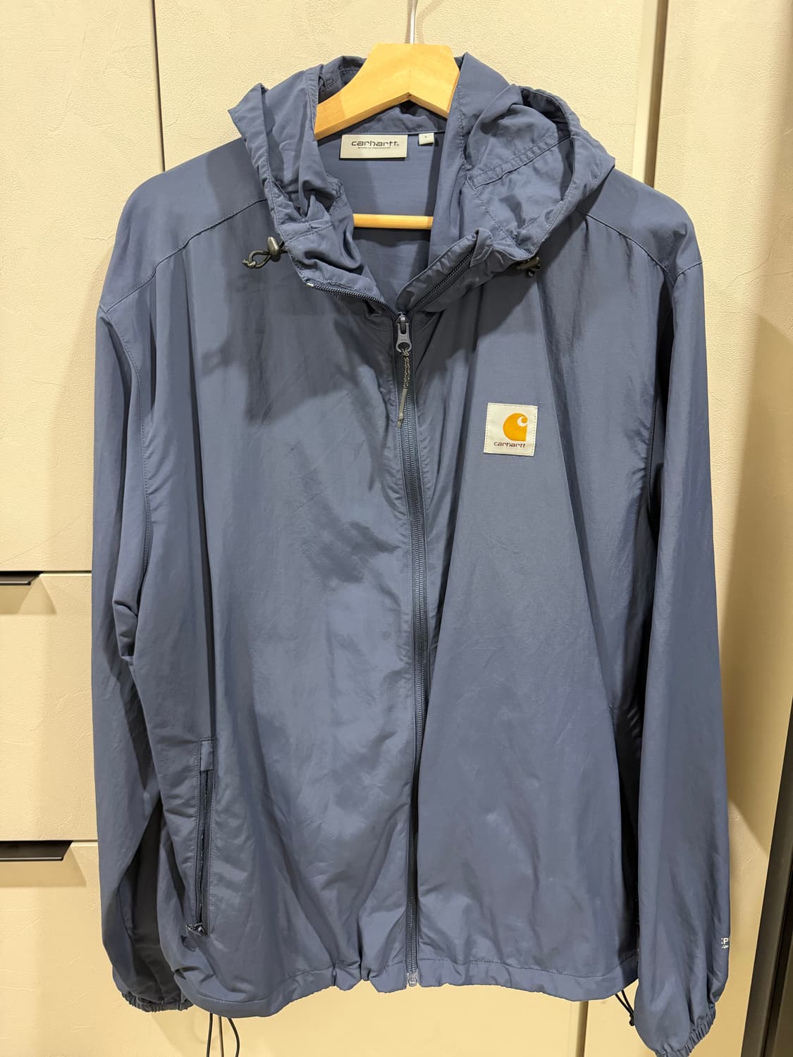 칼하트 바람막이 L 네이비 상품이미지1