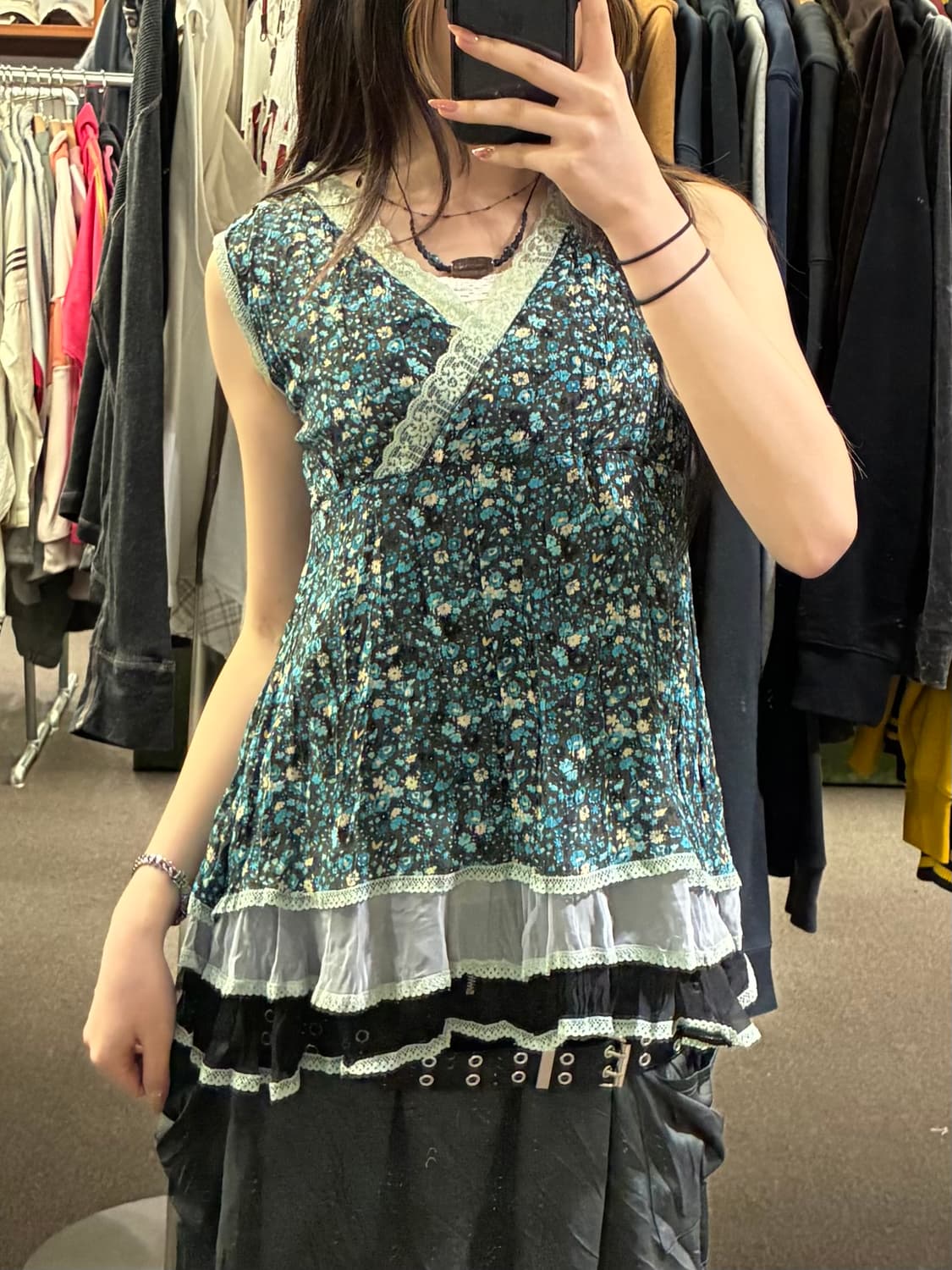 M)Japanese vintage 여성 꽃무늬 레이스 디테일 나시 상품이미지1