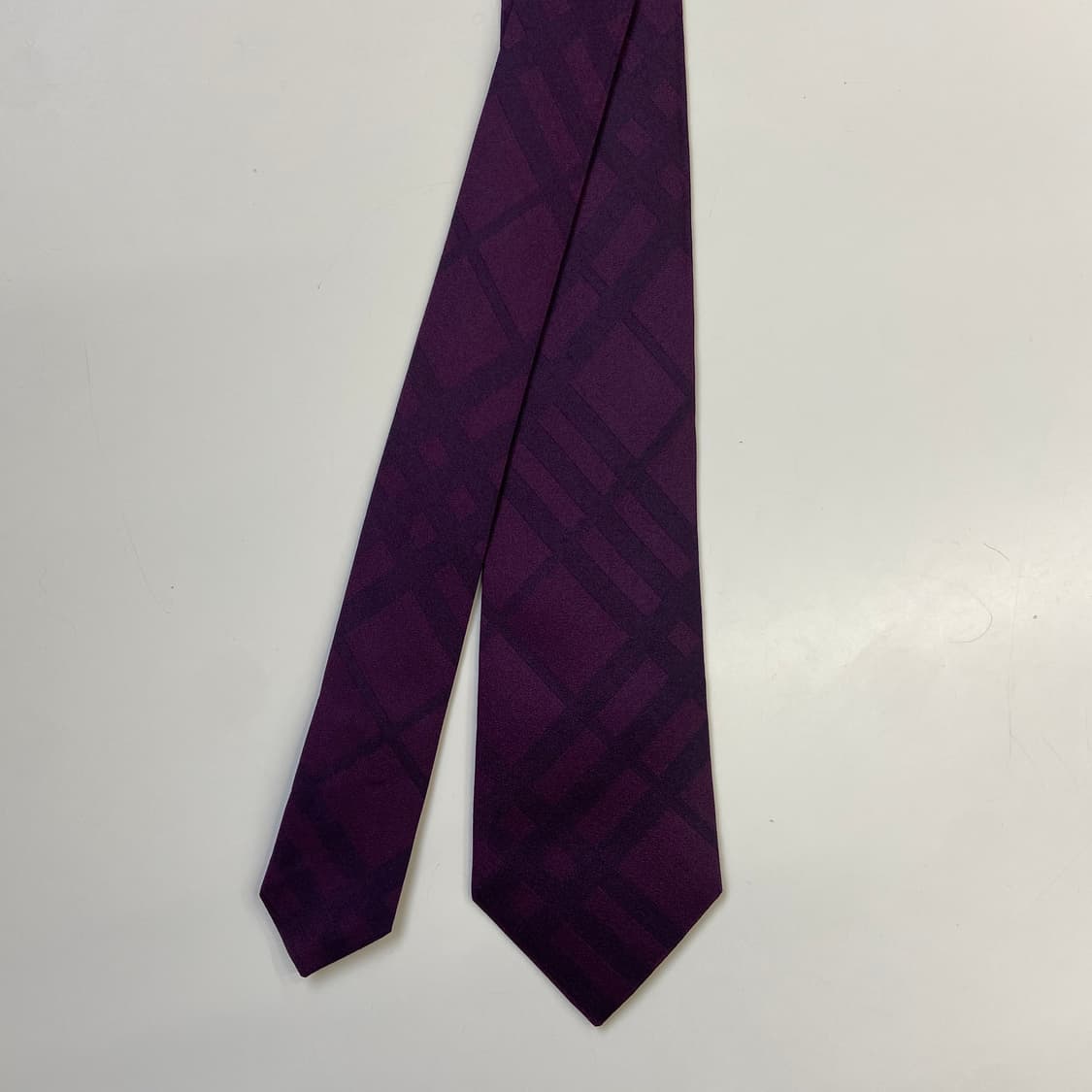 버버리 체크 신형라벨 명품 정품 넥타이 (Burberry)8.6cm 상품이미지1