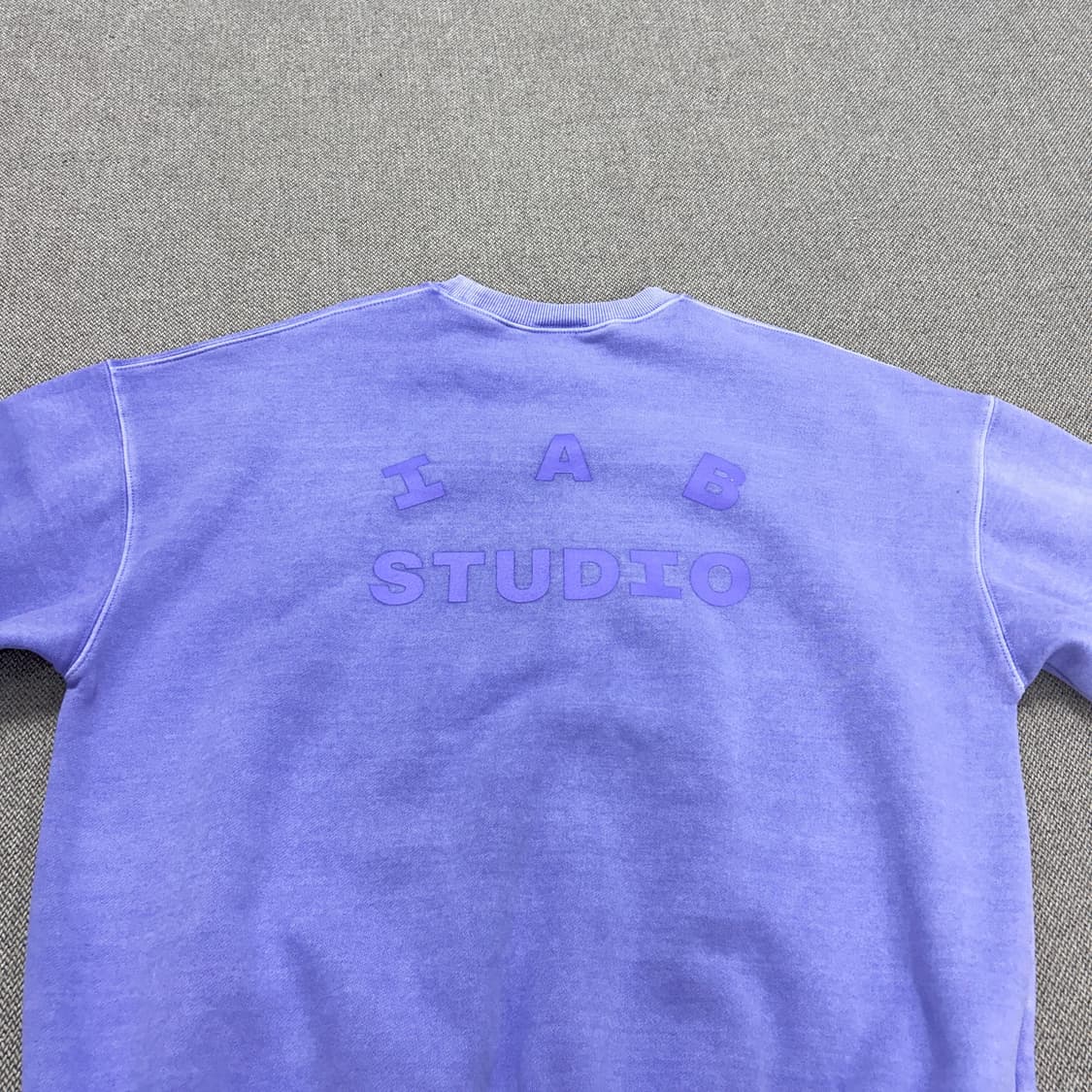 아이앱 스튜디오 피그먼트 라벤더 맨투맨(XL) 상품이미지6