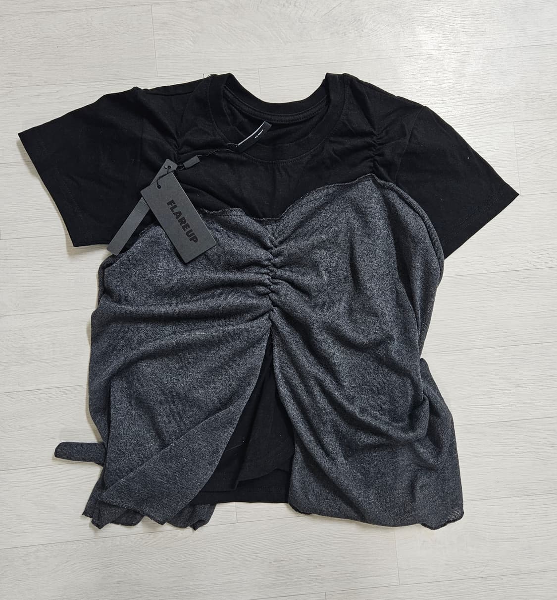 플레어업 뷔스티에 레이어드 티셔츠 상품이미지3