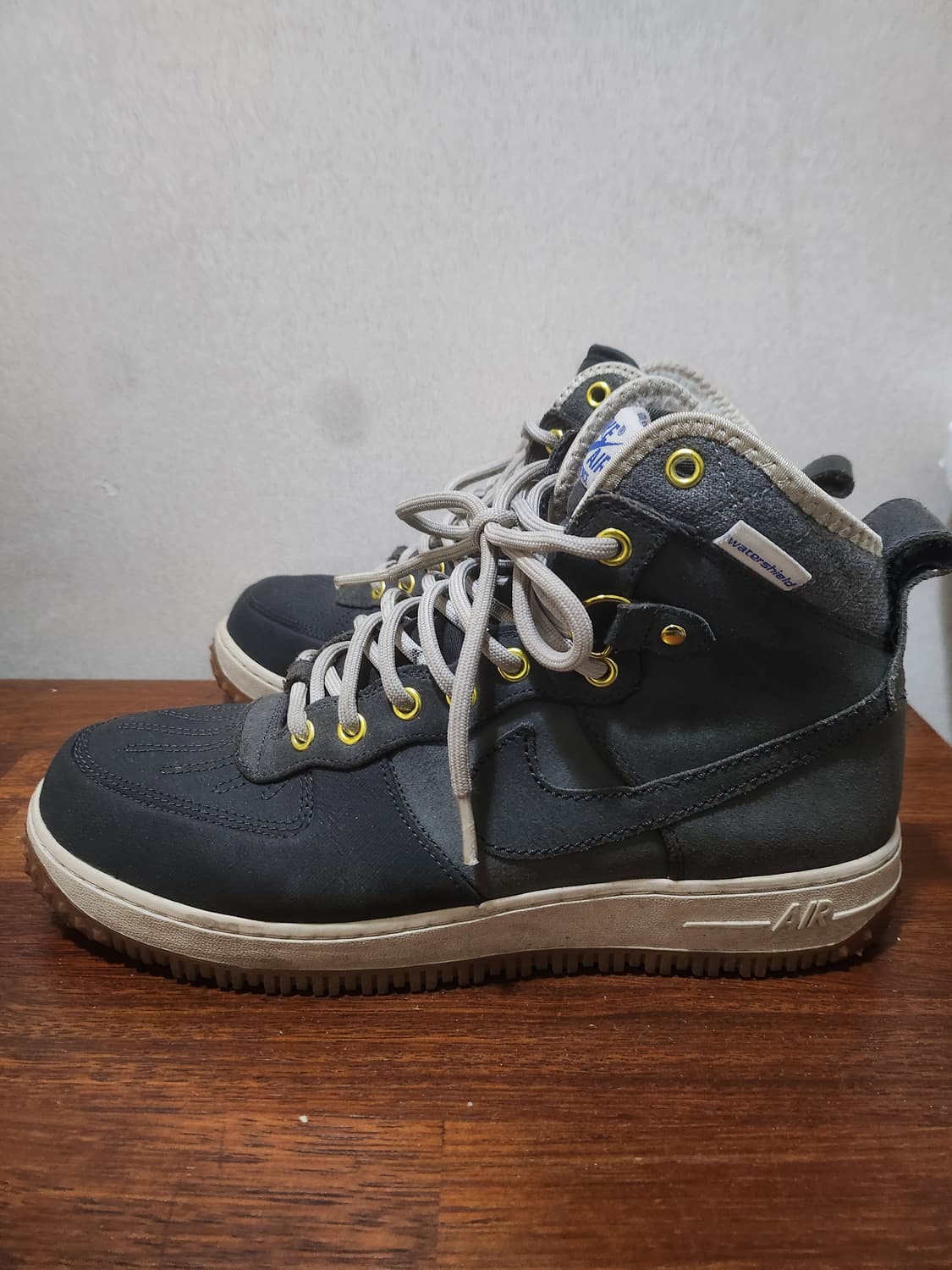 나이키 에어포스 덕부츠 상품이미지2