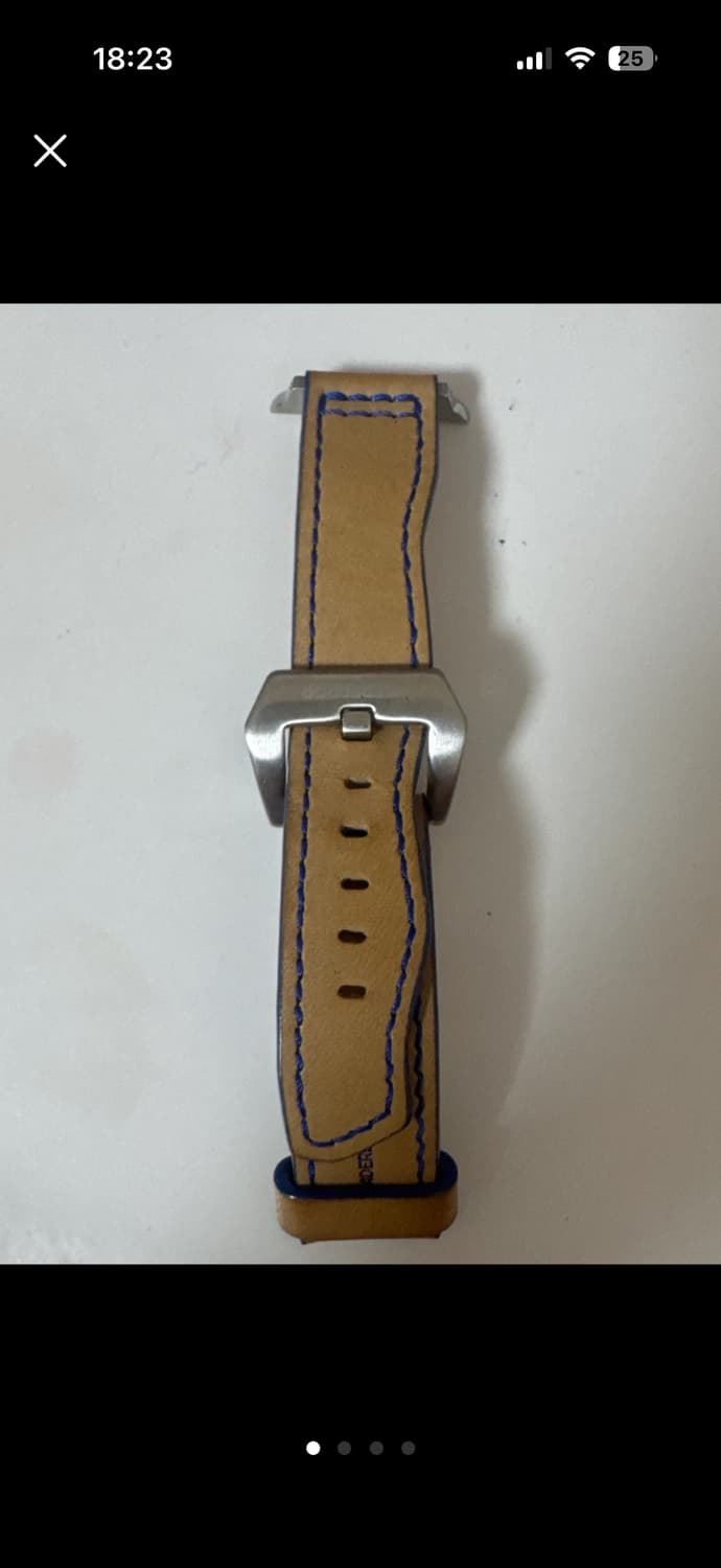 아더에러 애플워치 가죽 스트랩 상품이미지1