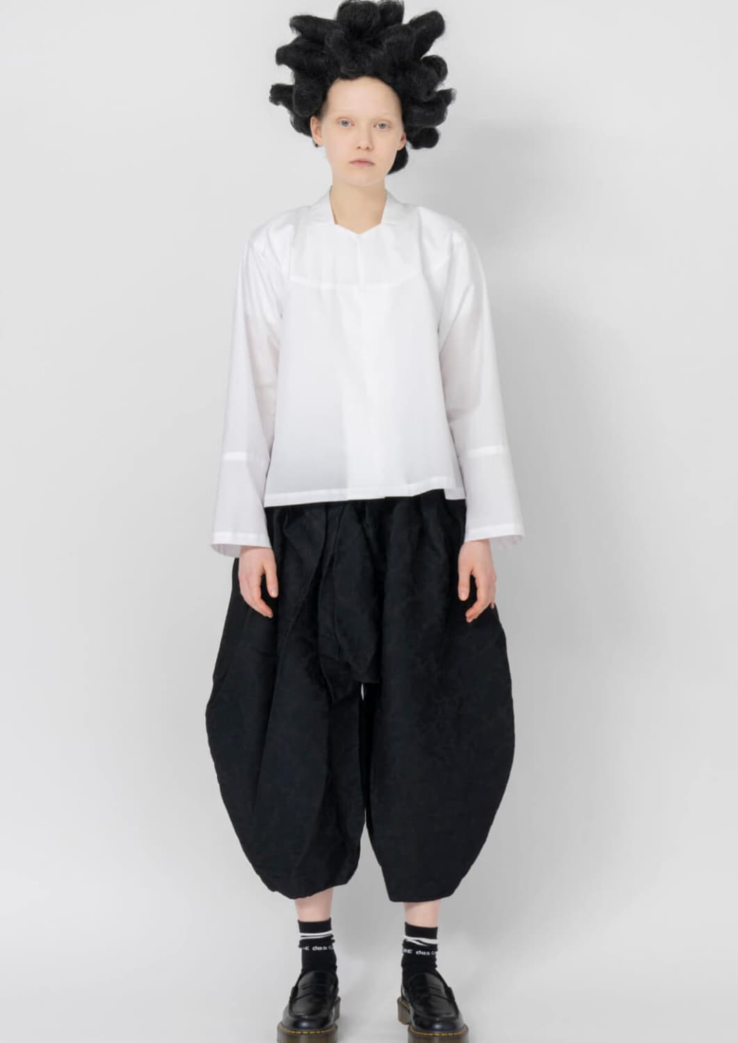 꼼데가르송 2021aw 사루엘 벌룬팬츠 상품이미지1