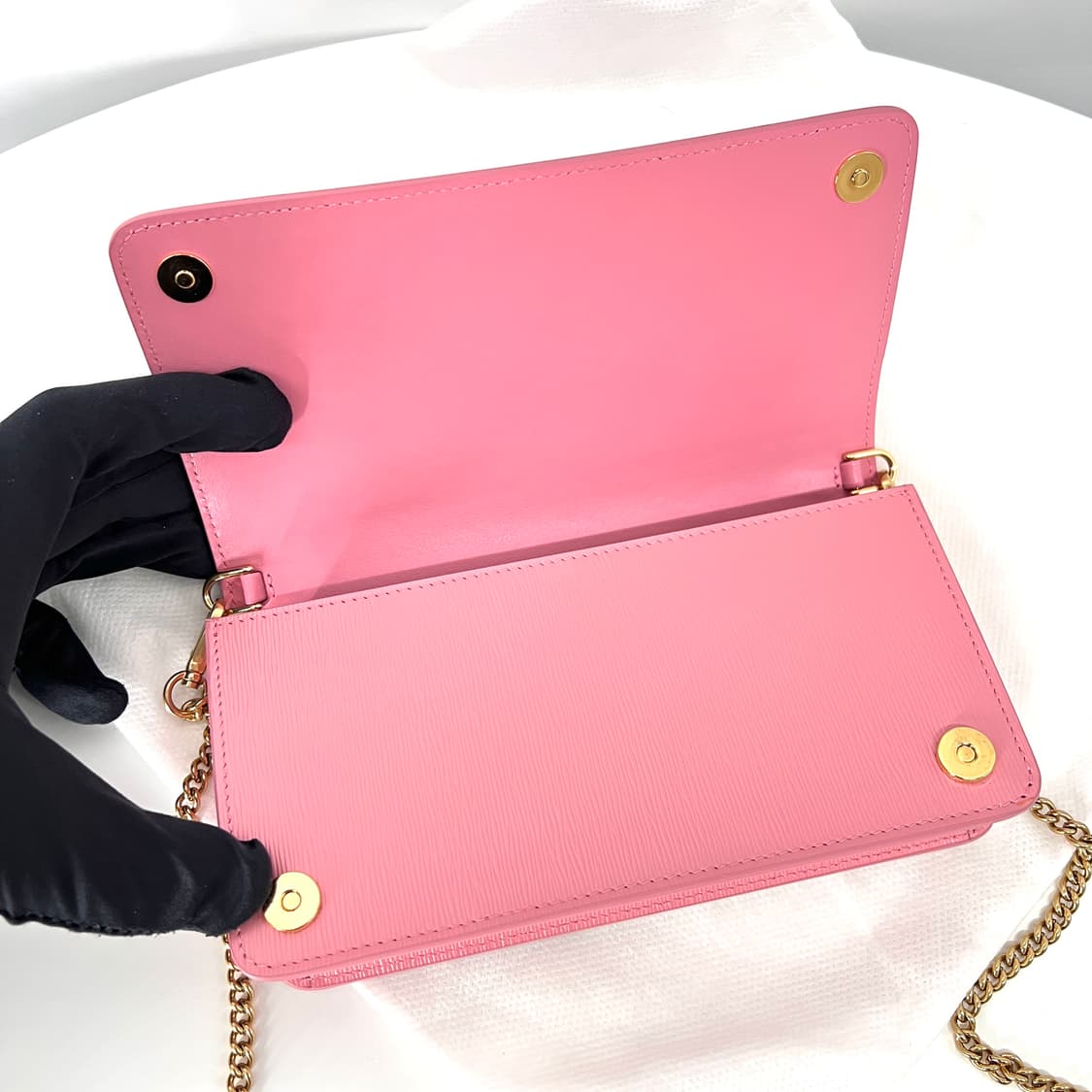 프라다 비텔로 무브 삼각로고 WOC 크로스백 (1DH044) 상품이미지9