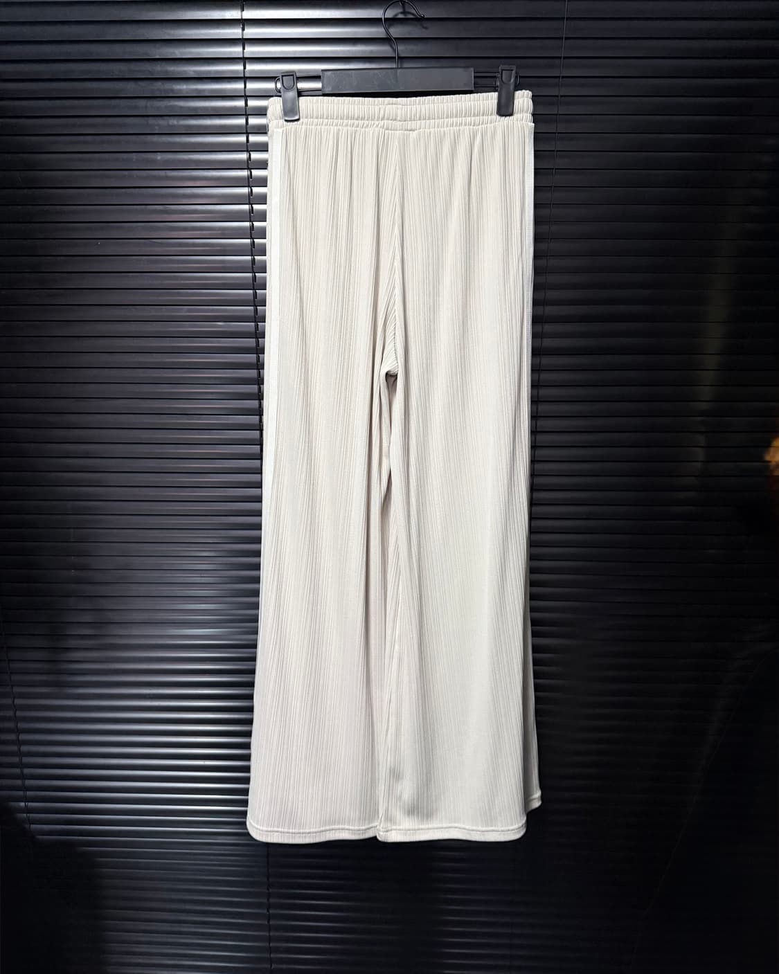 아디다스 아이보리 베이지 플리츠 주름 와이드 트랙 밴딩 팬츠 삼선 요가 상품이미지6