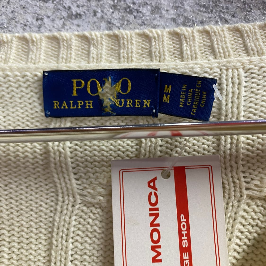 폴로 신형 화이트 코튼 브이넥 니트 B3481 상품이미지4