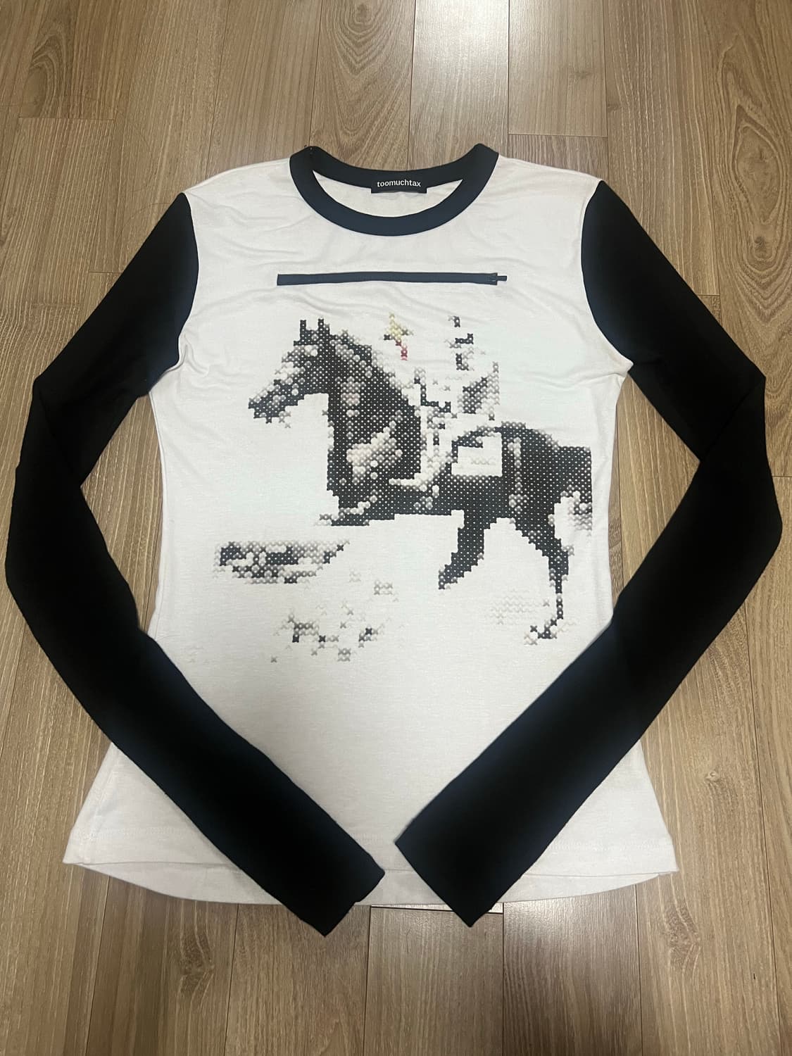 toomuchtax PRINTED T-SHIRT WITH ZIPPER 상품이미지1