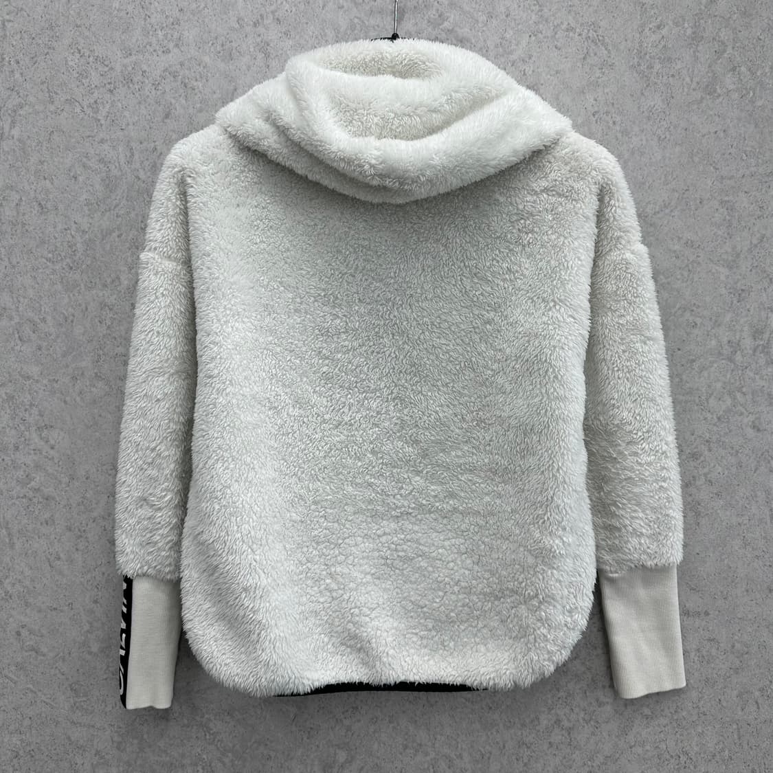 90 캘빈클라인 여자 루즈핏 털 후리스 후드집업 상품이미지2