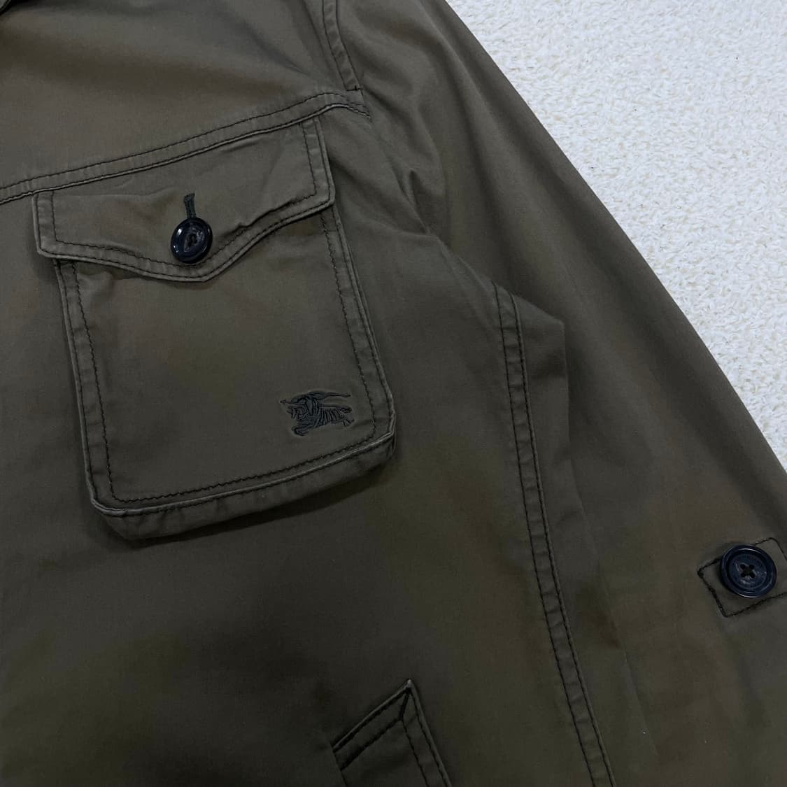 버버리 Burberry 블랙라벨 밀리터리 자켓 브라운 상품이미지3