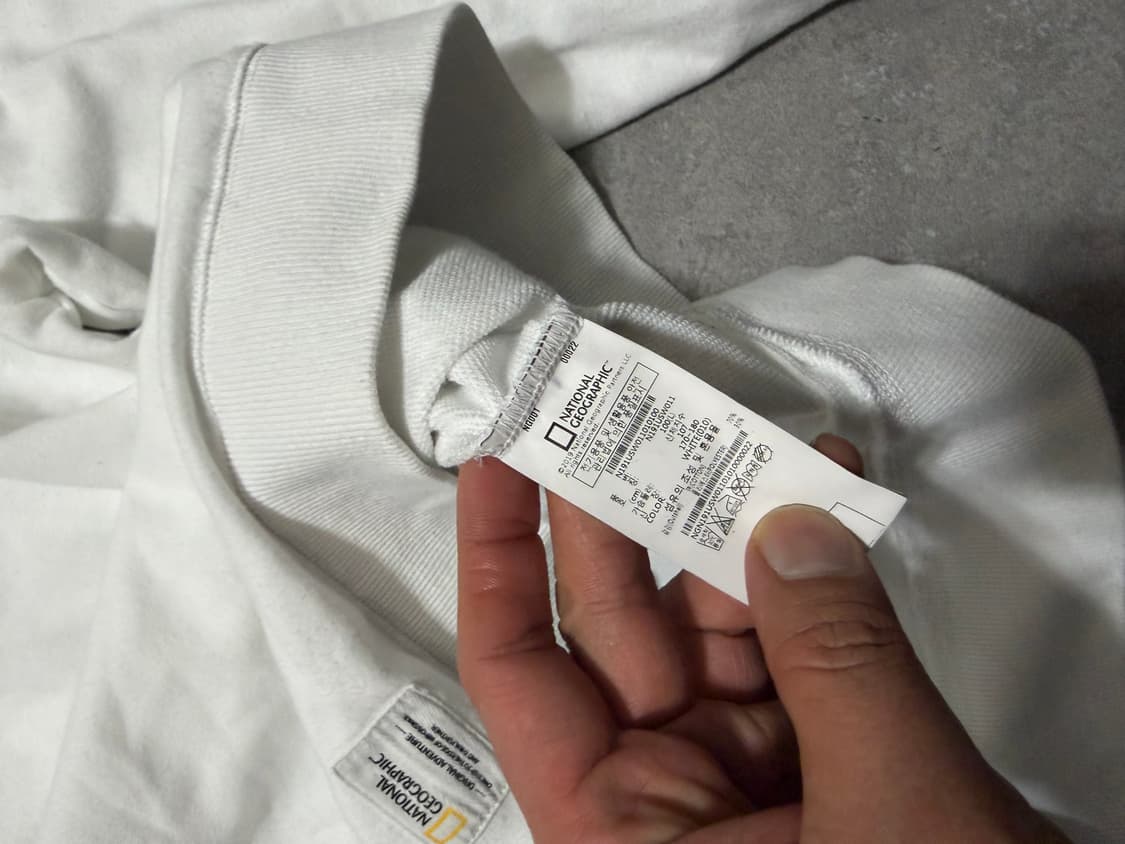  내셔널지오그래픽 화이트컬러 스웻셔츠 티셔츠 100size     상품이미지4