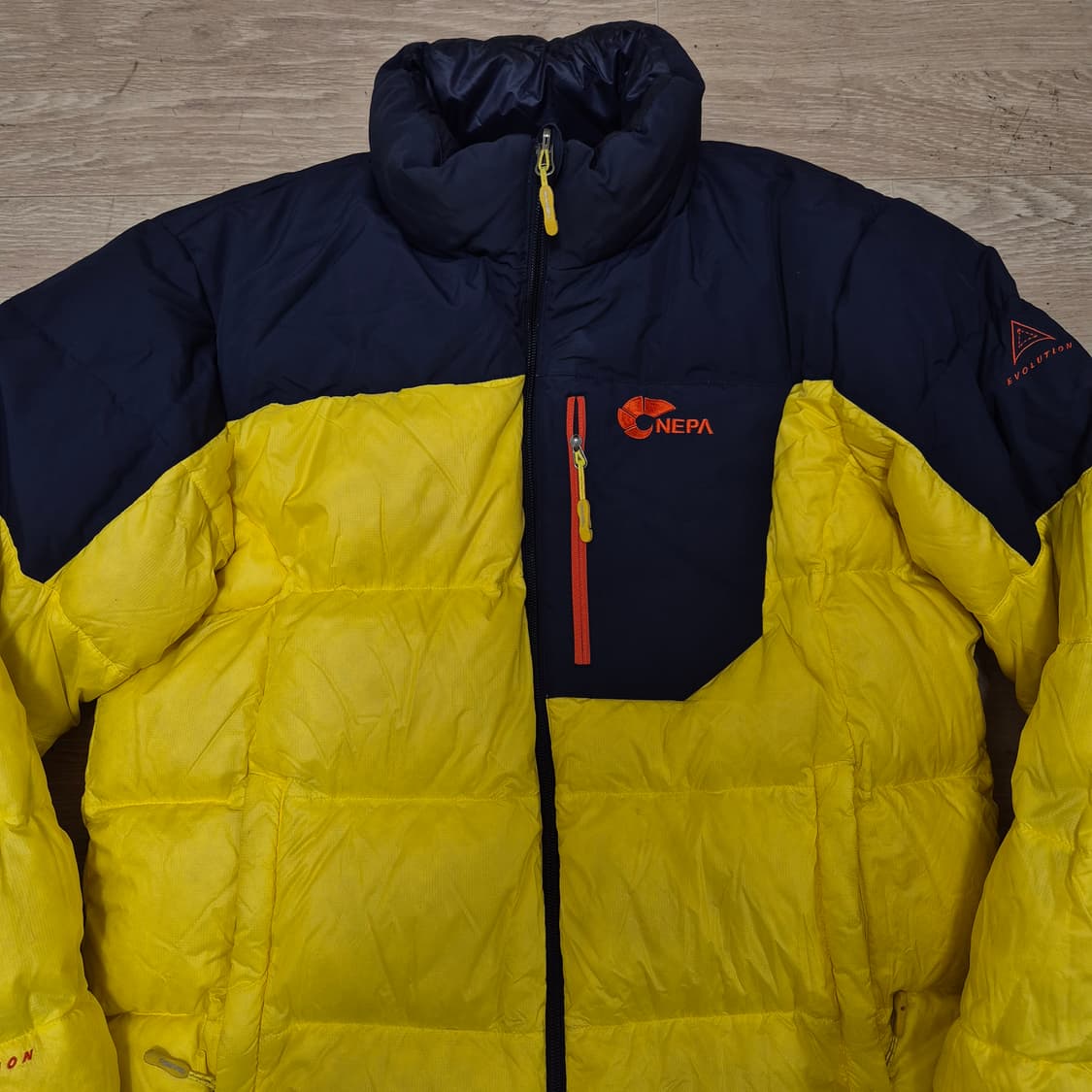 네파 에볼루션 750 배색 구스다운 리버시블 패딩 상품이미지2