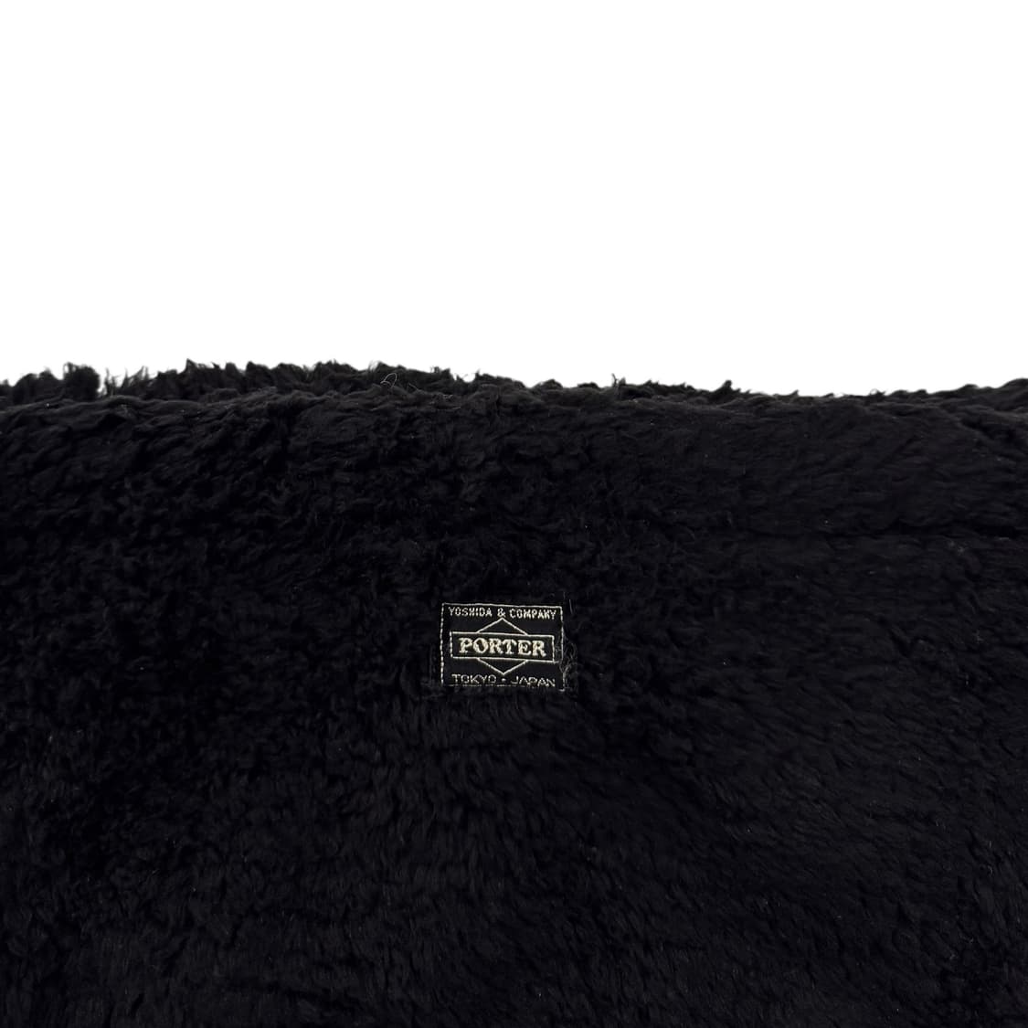 포터 x 화이트월 플리스 숄더백 블랙/아이보리 상품이미지5