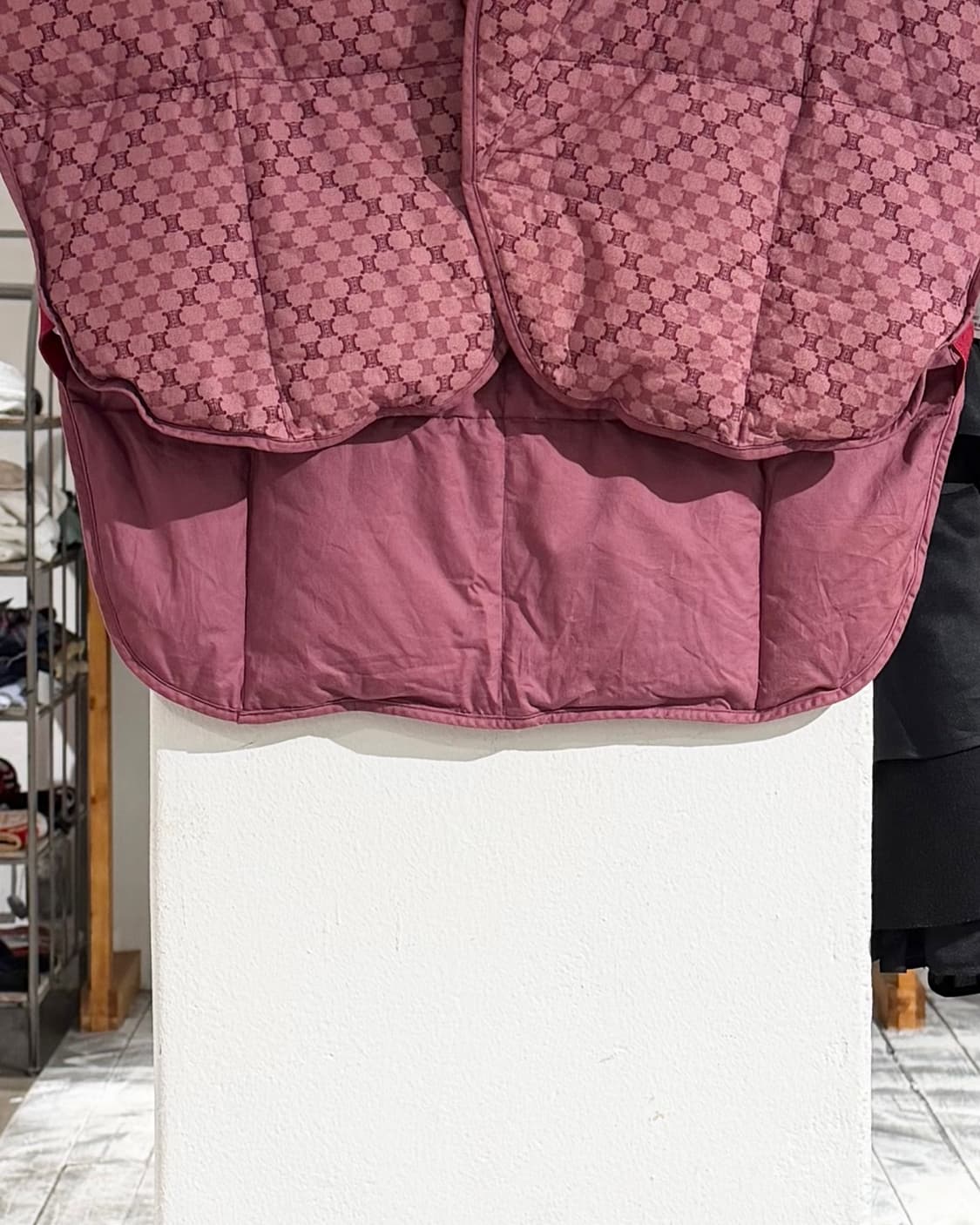 셀린느 핑크 트리오페 다운 베스트 상품이미지5