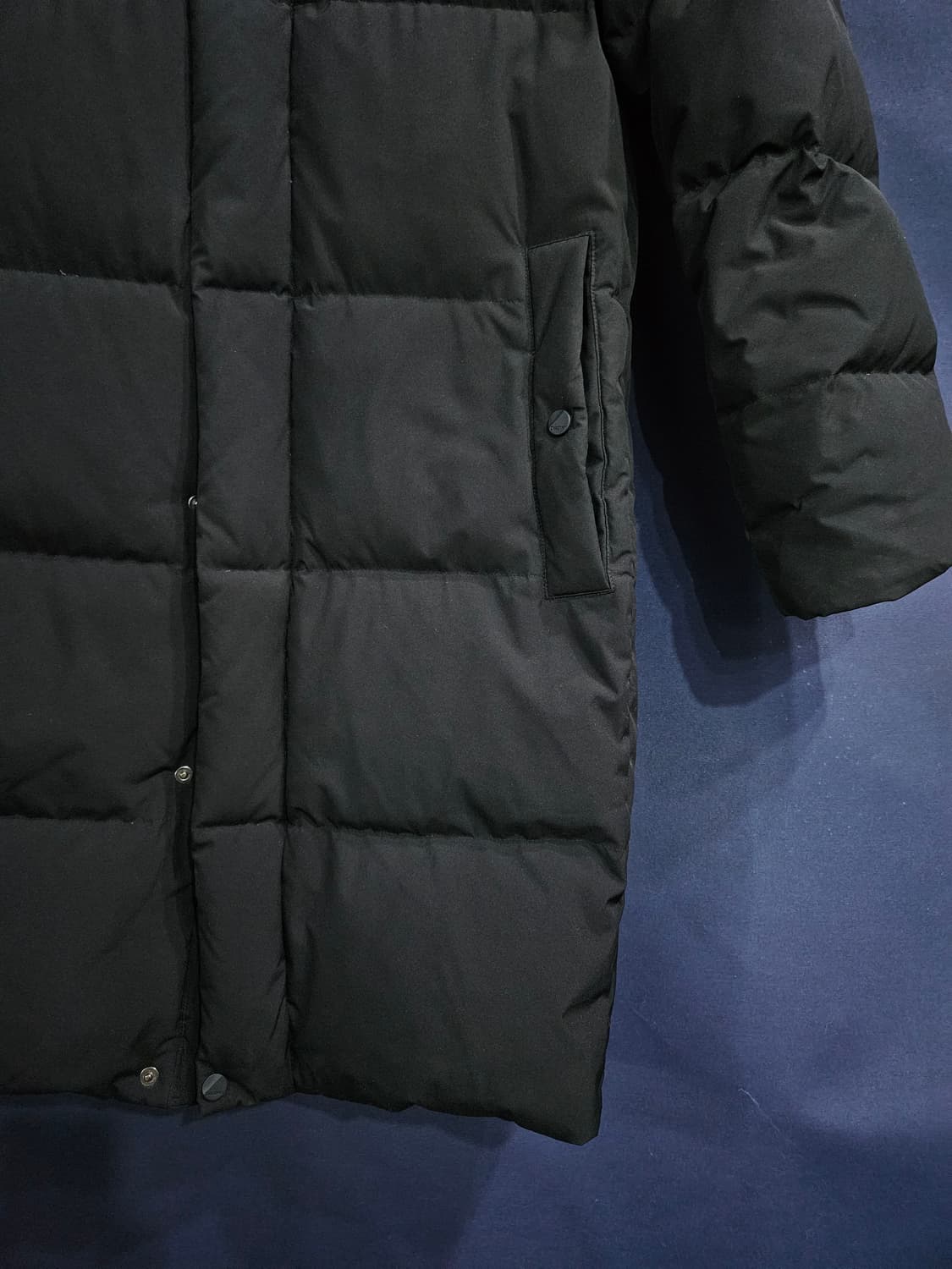 디스커버리 블랙컬러 남성 100 구스다운 롱패딩  상품이미지7