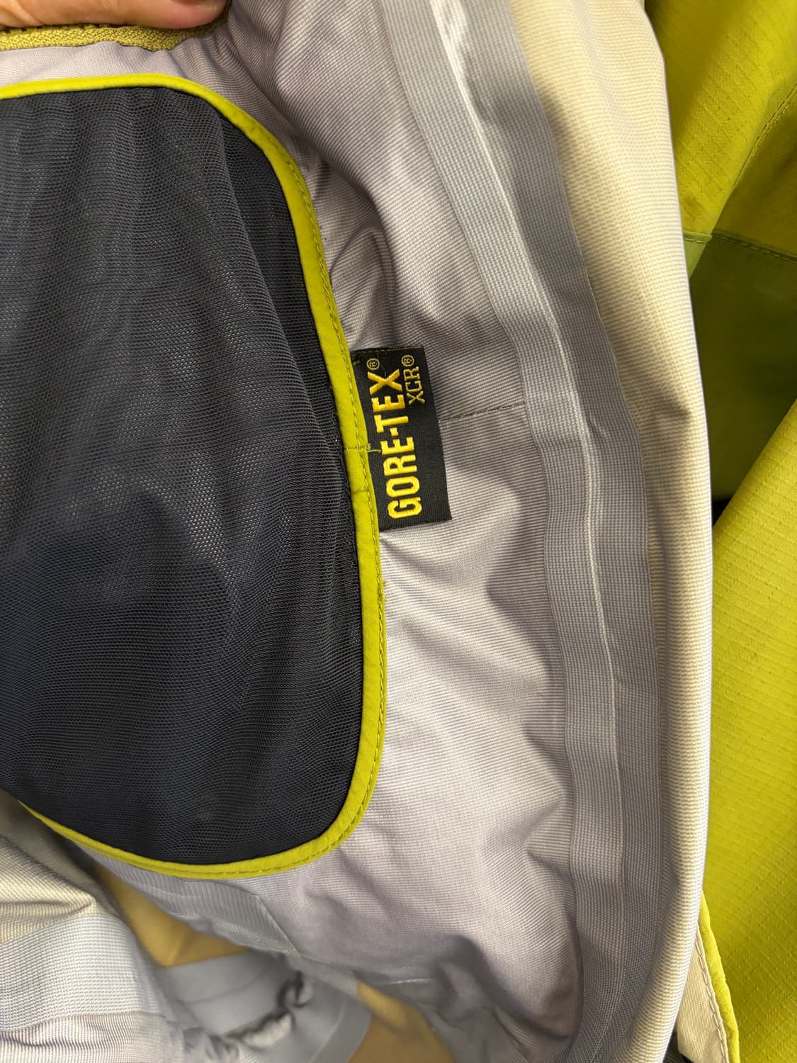 N92. 버그하우스 고어텍스 바람막이 자켓 상품이미지3