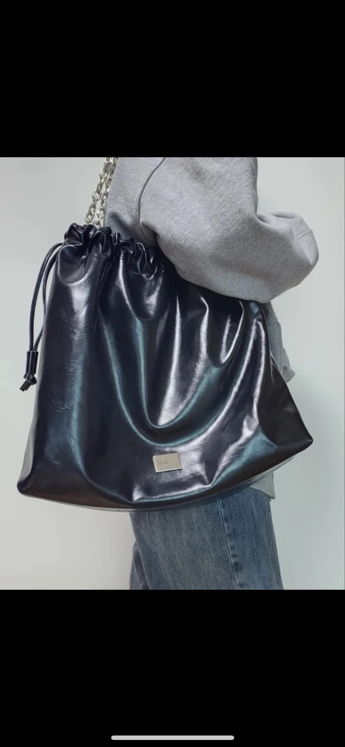 배드지지 블랙 체인 숄더백 상품이미지1